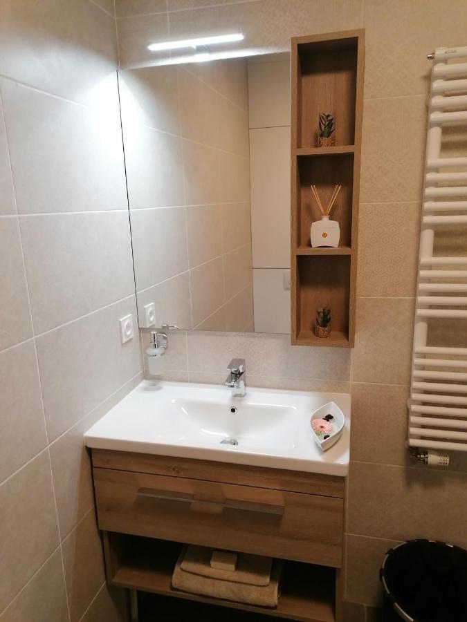 Apartmán Cedre Rouge Grand Geneve Saint-Julien-en-Genevois Exteriér fotografie